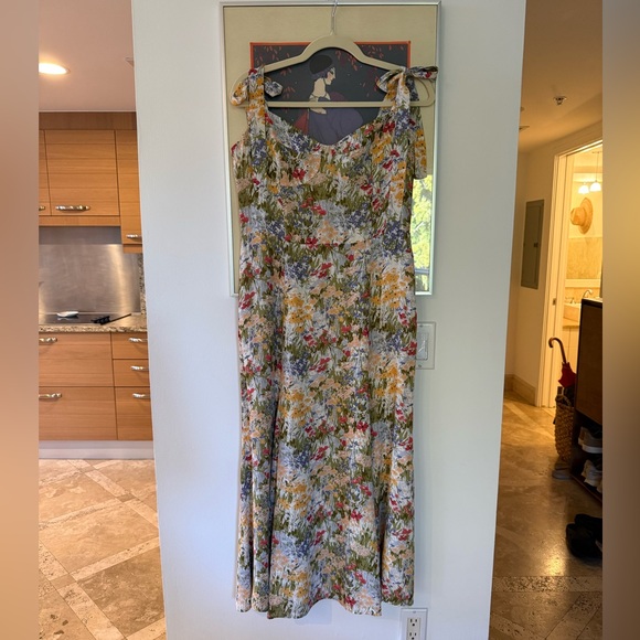 Reformation Nadira Midi Dress in Countryside - Picture 2 of 5